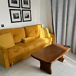 Deluxe Town Hall Square Flat In Historical Center 3