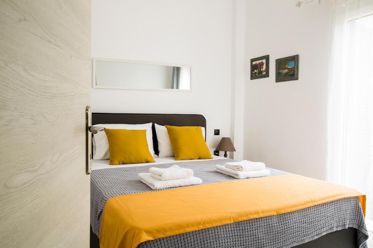 Deluxe Town Hall Square Flat In Historical Center 3 Appartamento